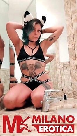 Milano Erotica NINA PHOENIX