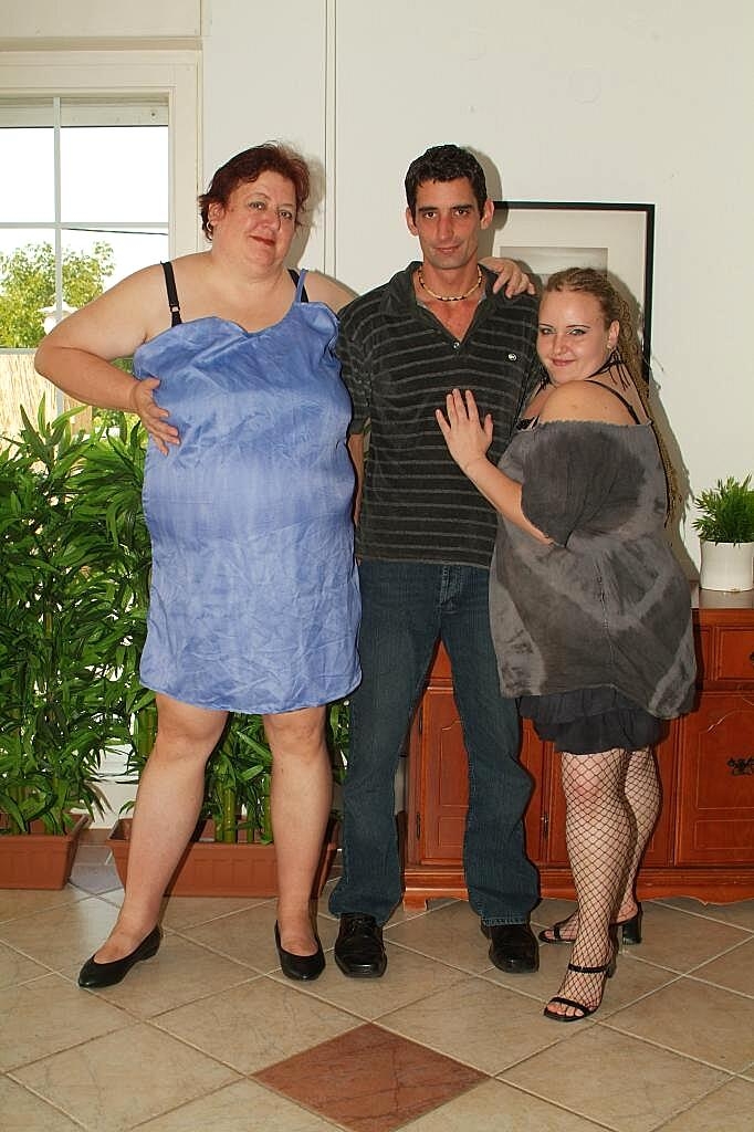 Obese Women Have A Threesome With A Bbw, Big-Cock, Chubby, Curvy, Threesome