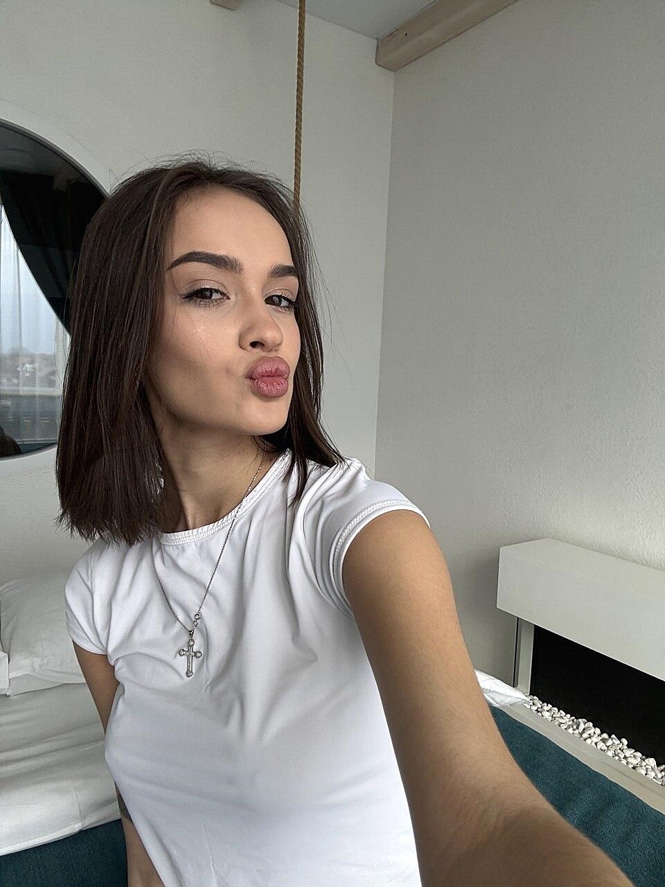 Violet Dreams Performed By Violet Dreams Sex Pictures Amateur, Babe, Model, Selfie, Teen