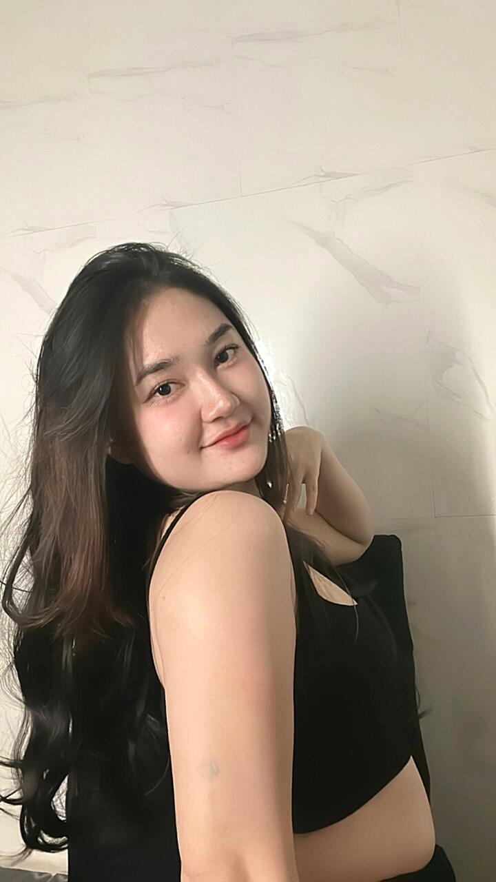 Petite Asian Teen Lotus Huahang Flaunts Her Big Bum And Natural Tits Asian, Bbw, Chubby, Curvy, Thai